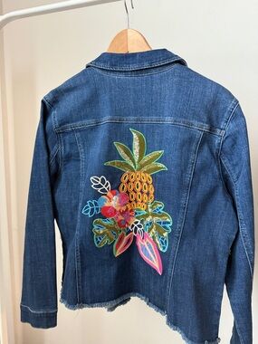 Chico's Frayed Classic Pineapple Embroidery Jacket Size L NWT